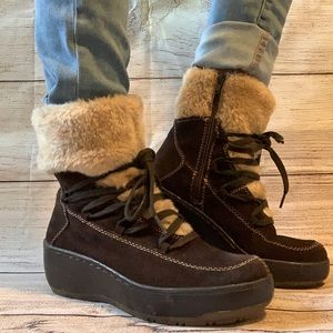 Naturalizer faux fur lined boots